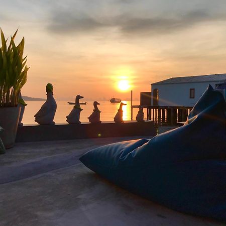 Homebeach Resort เกาะล้าน Exterior foto