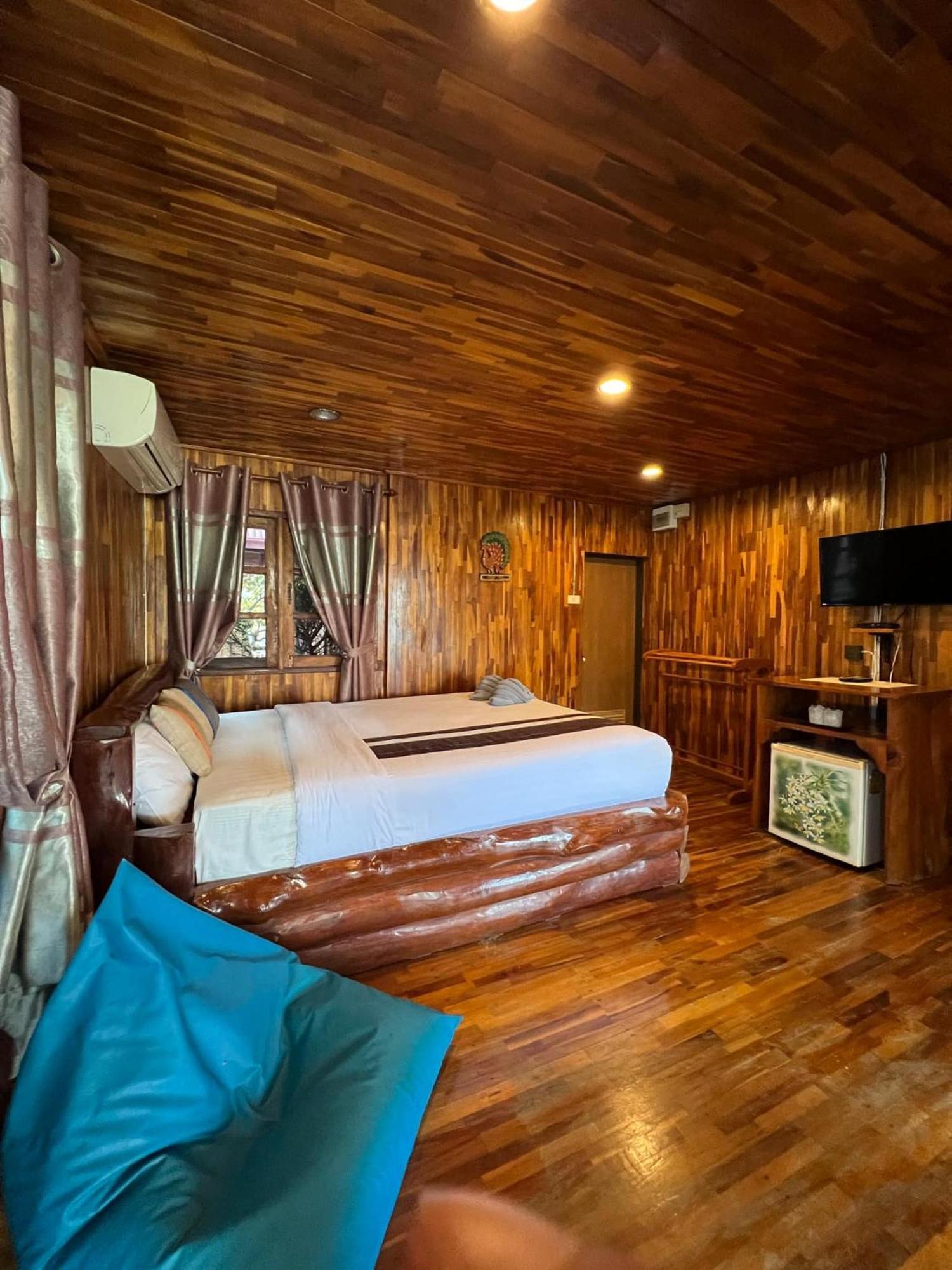 Homebeach Resort เกาะล้าน Exterior foto